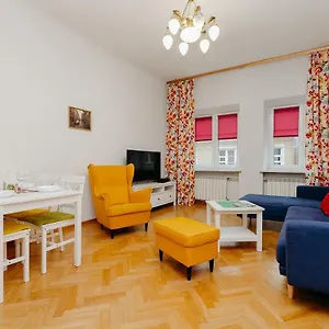 shortstaypoland-piwna.warsawhotelspoland.com/